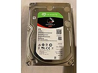 Seagate IronWolf 8 TB 7200rpm NAS HDD (Oyun için kullanılabilir)