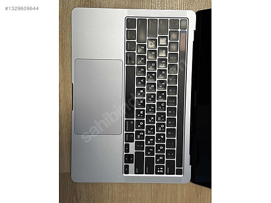 Apple Macbook / MacBook Pro 2020 13 Intel Core i7 16GB RAM 512GB