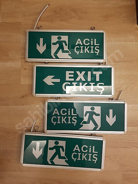 ışıklı çift yönlü yangın yönlendirme levhaları