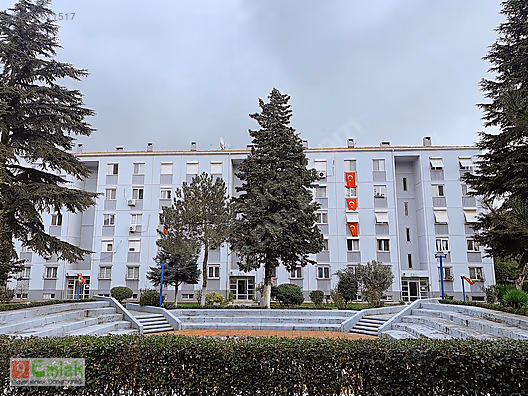 ATAKÖY 9 DA BOŞ TESLİM BAKIMLI İYİ KONUMLU D-TİPİ KISA 2+1 DAİRE #1279611517