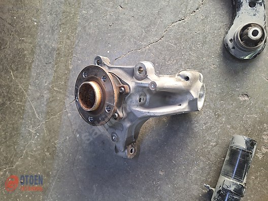 Otomobil & Arazi Aracı / Yürüyen & Direksiyon / 32246335 VOLVO C40 XC40 ...