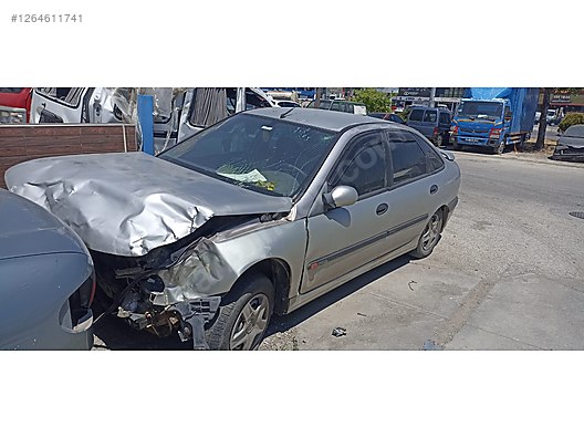 1996 - 1998 Renault Laguna 1 2.0 8V F3R Klima borusu