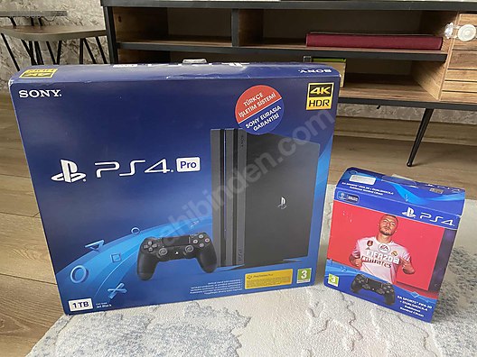 SONY PlayStation4 Pro本体 CUH-7200BB01 1TB