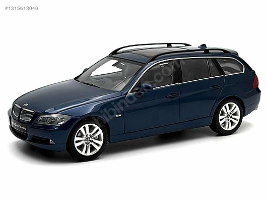 Kyosho Diecast Model 1:18 BMW Araba - 1315613040