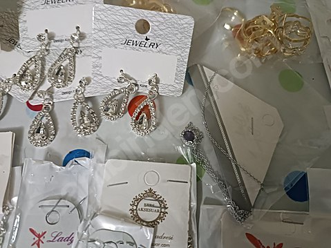 bayan takıları toplu