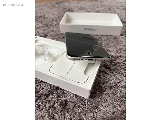 Apple / iPhone SE (2nd Gen.) / İphone SE 2. Nesil 128 GB Beyaz on