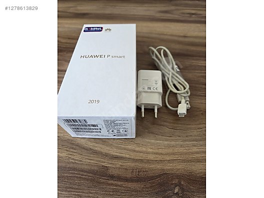 Used & Brand New Items / Cell Phones & Accessories / Cell Phones / Huawei / P Smart (2019)