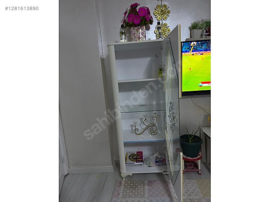 Used & Brand New Items / Home Decor / Furniture / Child & Teen Room / Cupboard