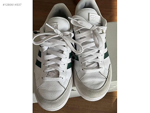 Used & Brand New Items / Clothing & Accessories / Men / Shoes / Sneakers & Sport