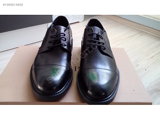 DIVARESE,SIFIR,EL YAPIMI,% 100 DERİ,BAĞCIKLI,SİYAH,42 NMR at