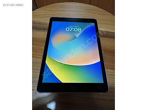 Apple / iPad Pro 1 / iPad Pro 9.7-inch 256GB Space Gray on