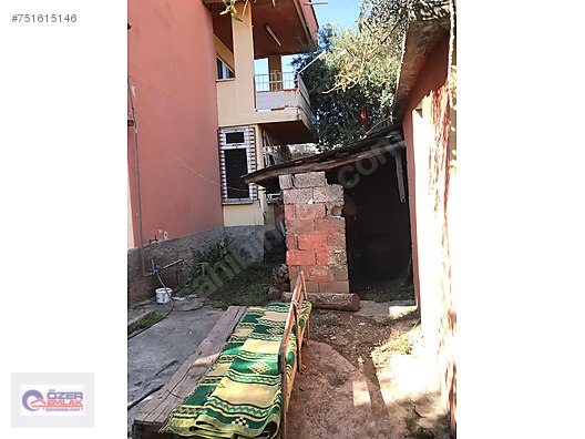Emlak Ofisinden Satılık 3+1, 450 m² Müstakil Ev 300.000 TL�ye
