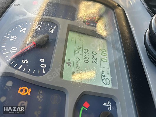 Machinery / Agricultural Machines / Tractors / New Holland / T4.70B