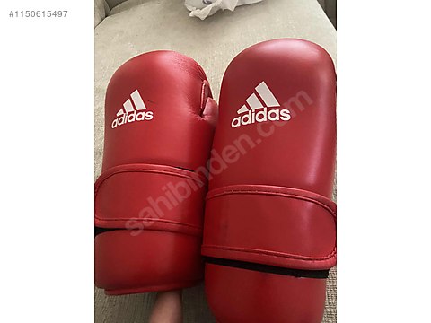 Adidas hotsell karate eldiveni