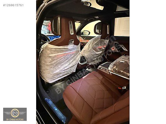 Vasıta / Otomobil / BMW / i Serisi / i7 / xDrive60 M Excellence