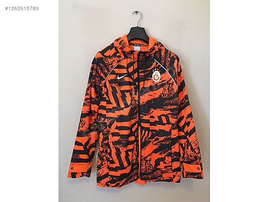 コレクション GS PAZARLIKSIZ Mario Lemina Galatasaray Antrenman üstü yağmurluk