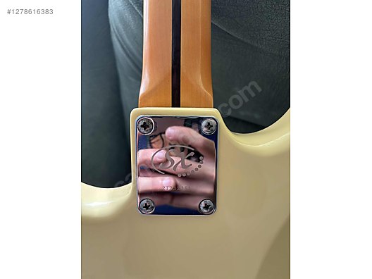 İkinci El ve Sıfır Alışveriş / Müzik / Müzik Aletleri / Telli Çalgılar / Gitar / Elektro