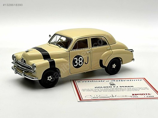 Autoart Diecast Model 1:18 Ford Araba - 1328618390