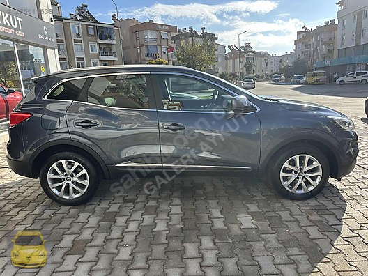 Vasıta / Arazi, SUV & Pickup / Renault / Kadjar / 1.5 dCi / Icon
