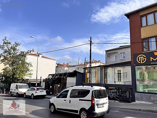 ÜMRANİYE'DE SATILIK ARSA 215 M2 TİCARİ + KONUT İMARLI