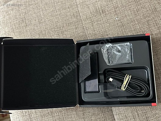 Used & Brand New Items / Computers / Peripherals / Webcams