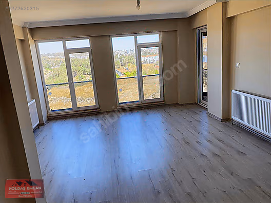 MEMURA ÇALIŞANA TEMİZ GENİŞ DAİRE #1272620315