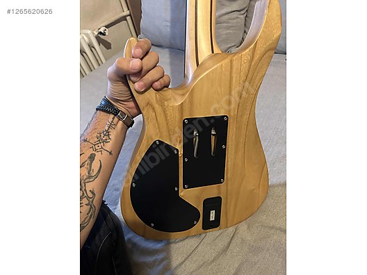 İkinci El ve Sıfır Alışveriş / Müzik / Müzik Aletleri / Telli Çalgılar / Gitar / Elektro