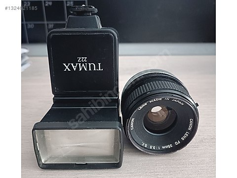 Medium Format / SLR (Single Lens Reflex) / Canon FD 35-70mm 1.35