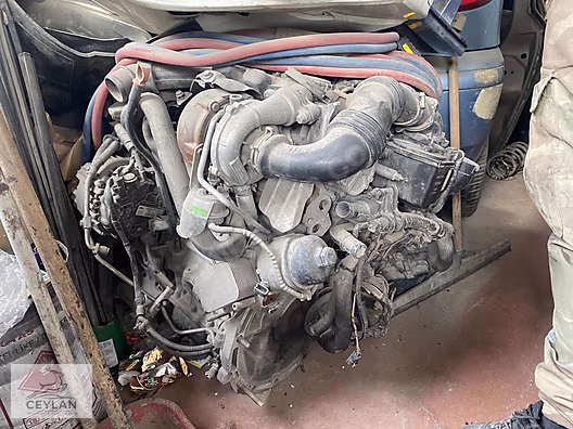 PEUGEOT PARTNER TEPE 1.6 HDİ ÜST SİLİNDİR KAPAĞI DOLI görseli 2