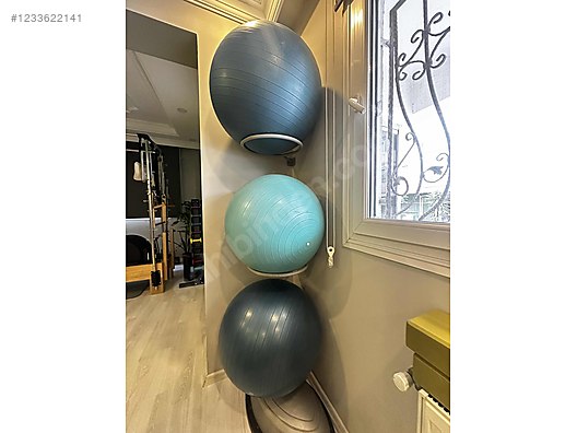 Used & Brand New Items / Sports / Pilates, Yoga & Gymnastic / Pilates Balls