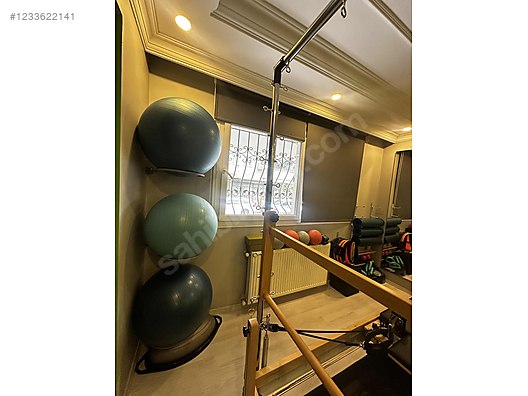 Used & Brand New Items / Sports / Pilates, Yoga & Gymnastic / Pilates Balls