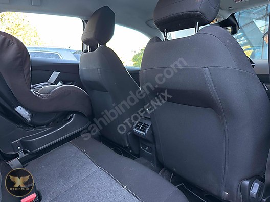 OTOFENİX 2023 C4 X 1.2 PURETECH FEEL BOLD EAT8 63.000 KM