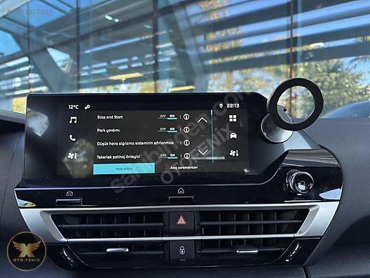 OTOFENİX 2023 C4 X 1.2 PURETECH FEEL BOLD EAT8 63.000 KM