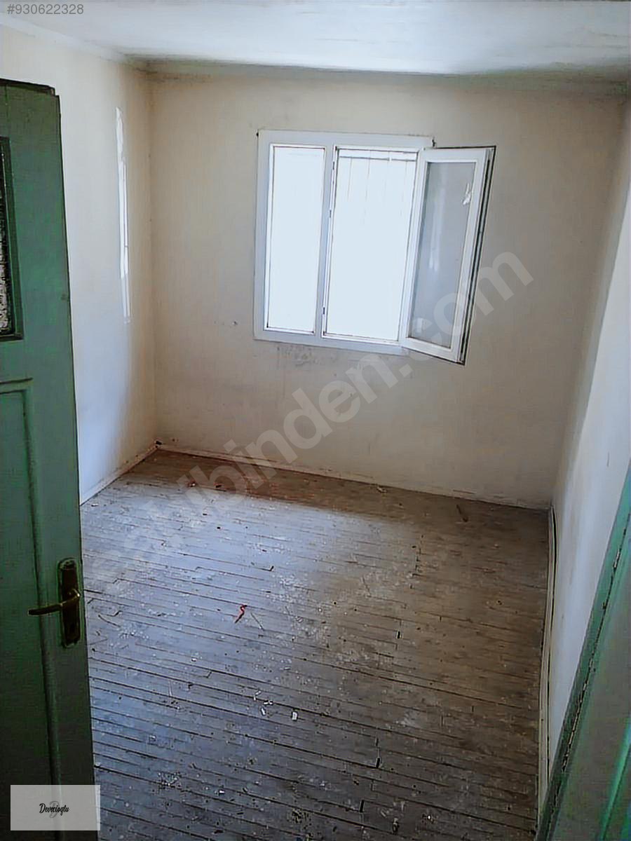 DEVECİOGLU�DAN MEZARBAŞI CİVARINDA SATILIK KÖŞE MÜSTAKİL EV Satılık