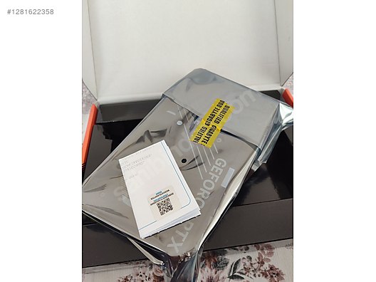 Used & Brand New Items / Computers / Desktops / Desktop Components / Graphics Cards