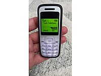 Nokia 1200 tuşlu telefon