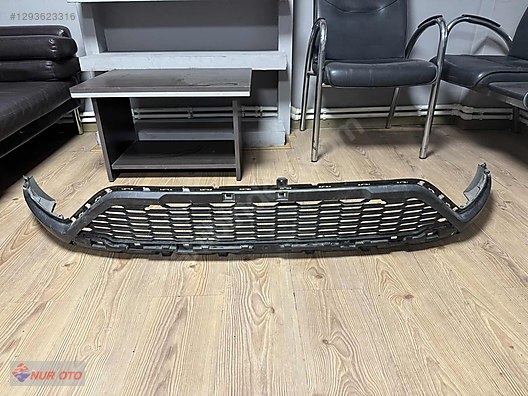 yo-dafan様オーダー品 DACİA SANDERO 3 STEPWAY ÖN TAMPON ALT IZGARASI 2020- 620267459R