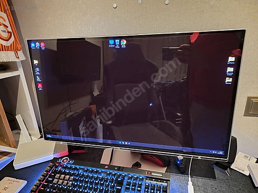 Samsung Odyssey G6 OLED 27