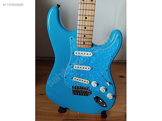 1993 squier deals stratocaster japan