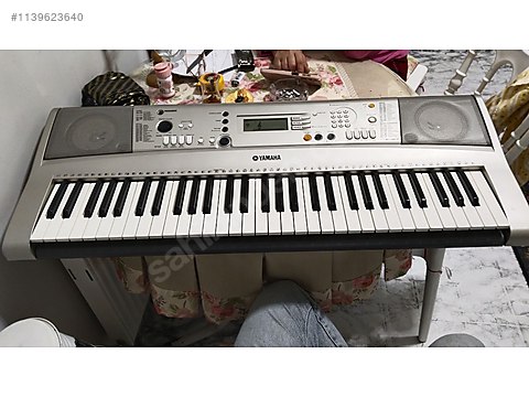 Yamaha psr e303 deals midi