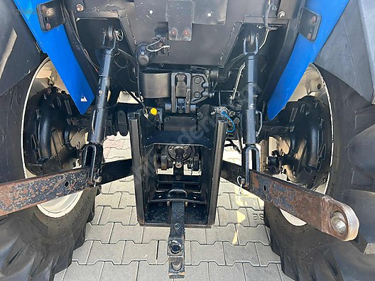 Machinery / Agricultural Machines / Tractors / New Holland / 75-56s