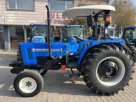 Machinery / Agricultural Machines / Tractors / New Holland / 75-56s