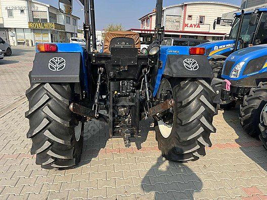 Machinery / Agricultural Machines / Tractors / New Holland / 75-56s