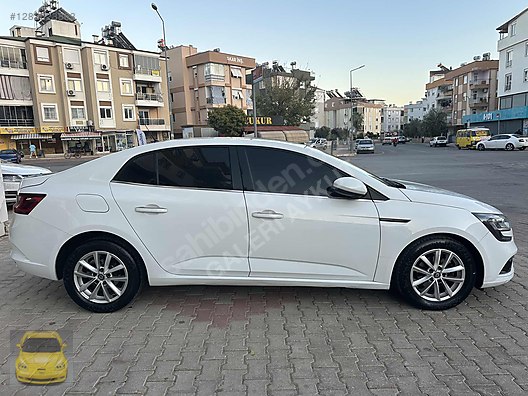 Vasıta / Otomobil / Renault / Megane / 1.5 dCi / Touch