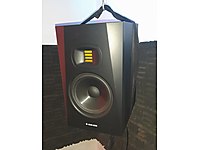 Adam Audio T7V