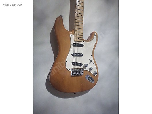 İkinci El ve Sıfır Alışveriş / Müzik / Müzik Aletleri / Telli Çalgılar / Gitar / Elektro