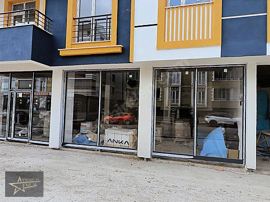 YILDIZ EMLAK'TAN SATLIK 50m² İŞ YERİ #1262624782