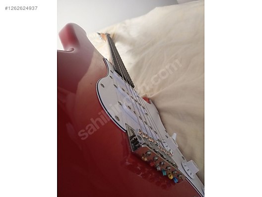 İkinci El ve Sıfır Alışveriş / Müzik / Müzik Aletleri / Telli Çalgılar / Gitar / Elektro