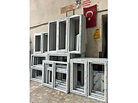 HAZIR CAMI ÜZERİNDE SIFIR PENCERE