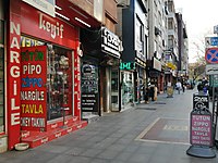 İZMİT İNÖNÜ CADDESİ ÜSTÜ TABELA DEĞERİ YÜKSEK SATILIK DÜKKAN #1224625217